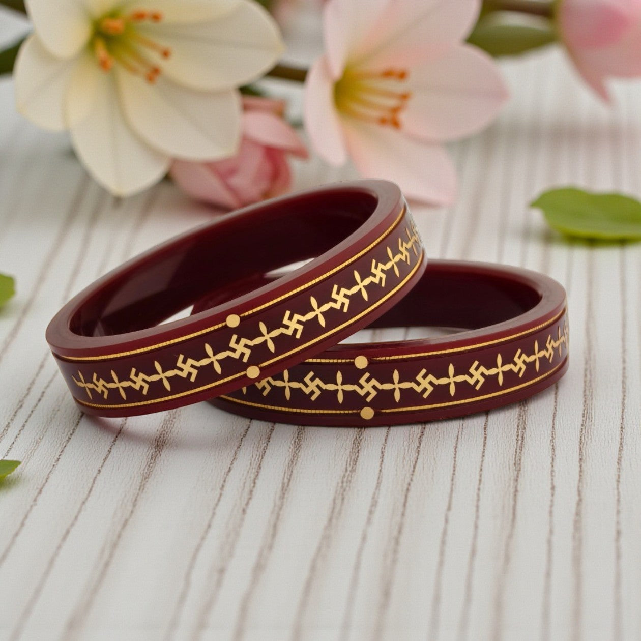 22kt (916) Yellow Gold Handmade Maroon Pola Bangles Flower Design for Women with Purity Certificate ((Maroon Mono Swastik,Set of 2pcs)